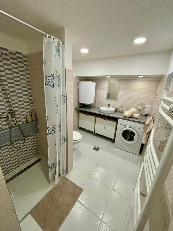 Palatoni Flat In Budapest City Center Apartment Exterior photo